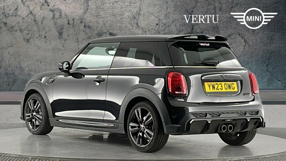 Mini Hatch Cooper S Sport YW23OWG Black #2