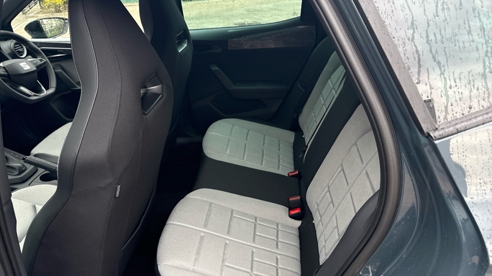 Seat Arona 1.0 Tsi Se Technology Grey #16