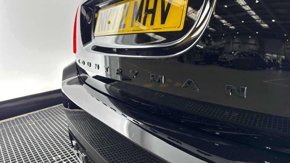 Mini Countryman Cooper Classic White #25
