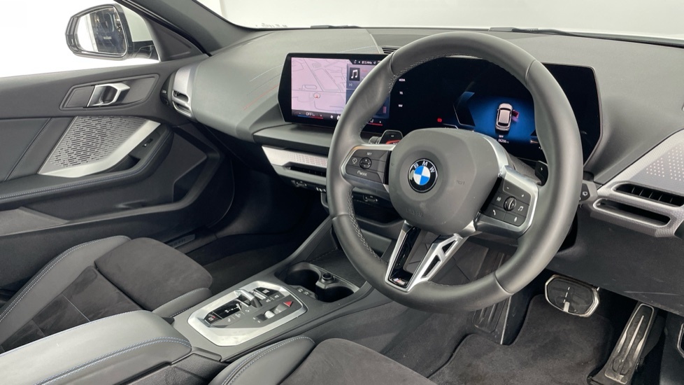 BMW 1 Series M Sport YE26WFJ White #6