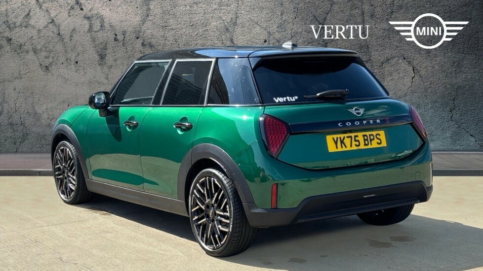 Mini Hatch S Exclusive YK75BPS Green #2