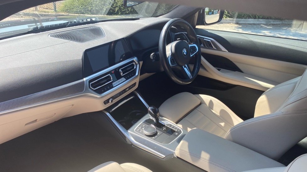 BMW 4 Series Gran Coupe Hatchback Green #7