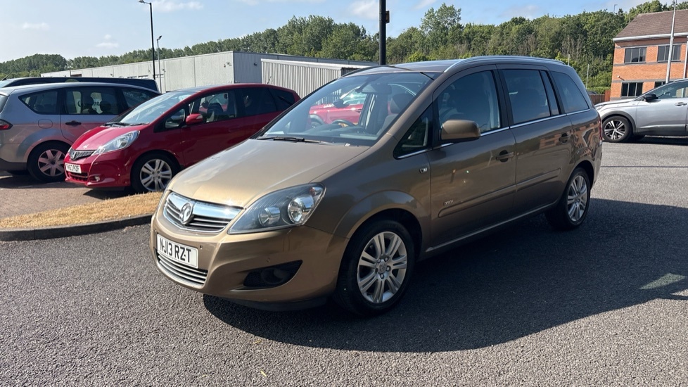 Vauxhall Zafira  White #35