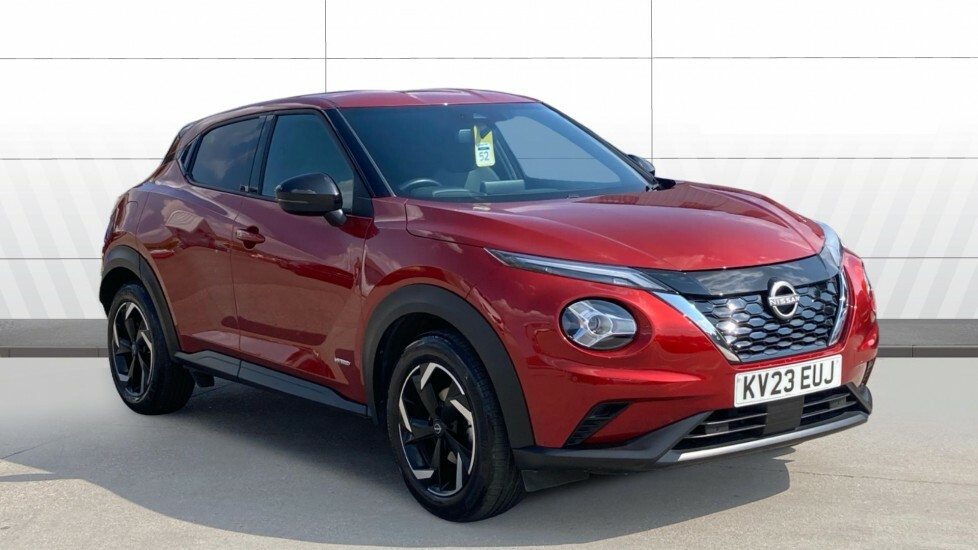 Nissan Juke N-connecta Red