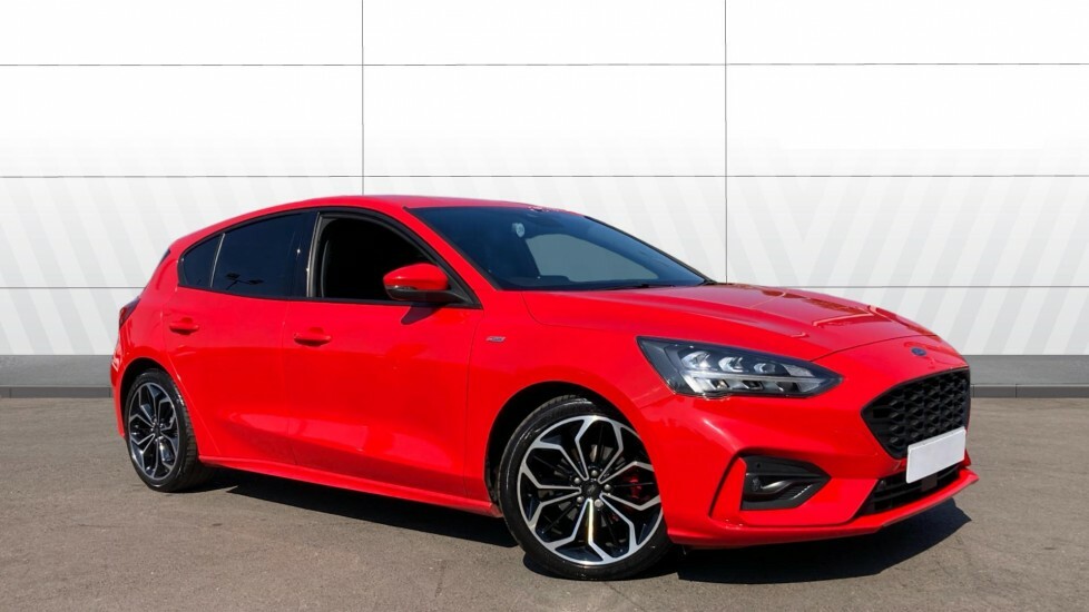Ford Focus St-line X Red