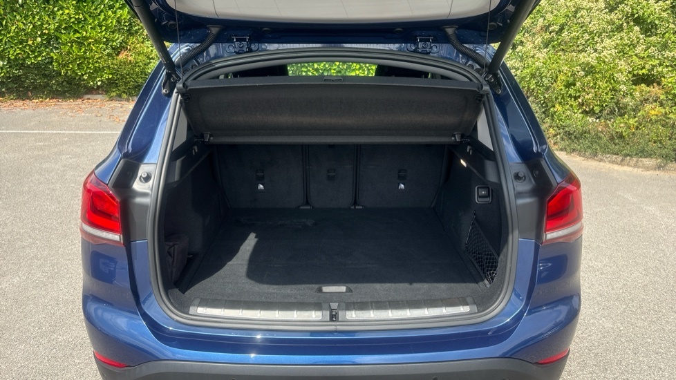 BMW X1 Xline Blue #4