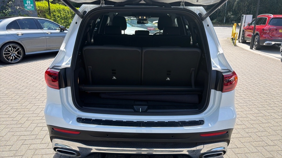 Mercedes-Benz GLB Class Suv Blue #4