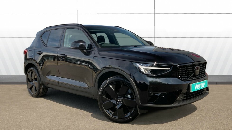 Volvo XC40 Plus Black Edition Black