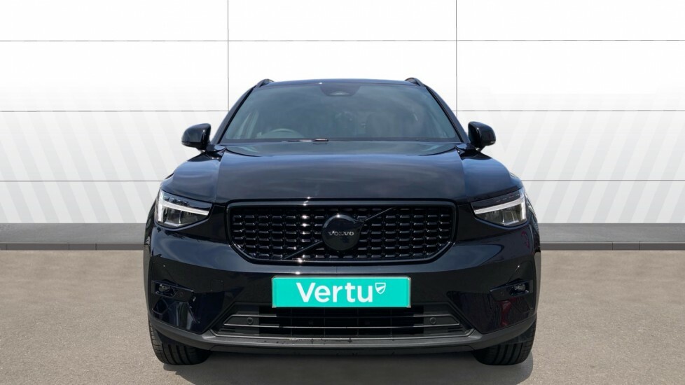 Volvo XC40 Plus Black Edition PK26FYD Black #3