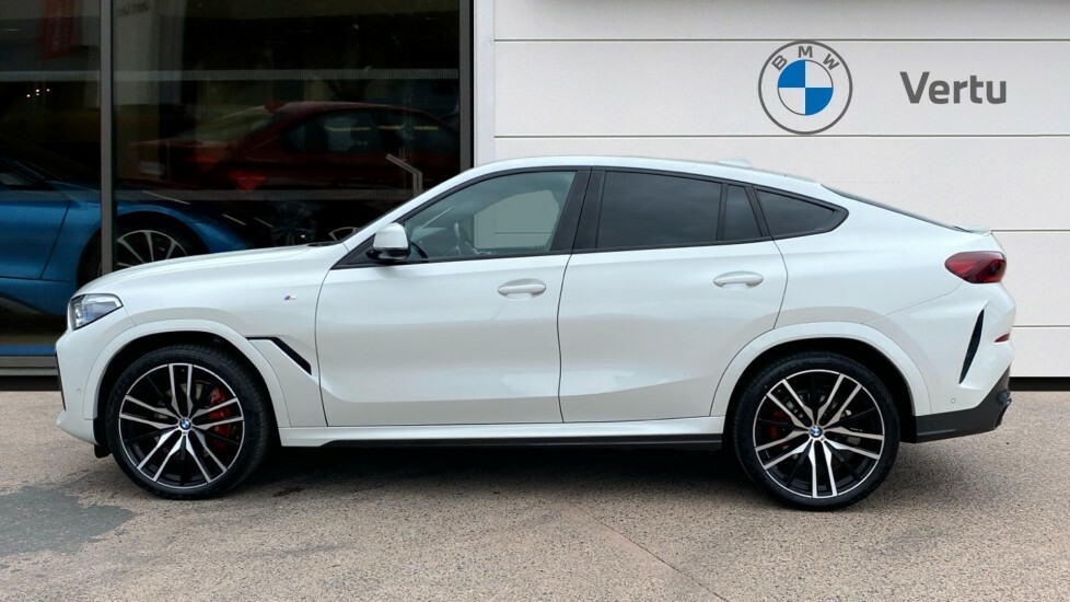 BMW X6 M M Sport White #3