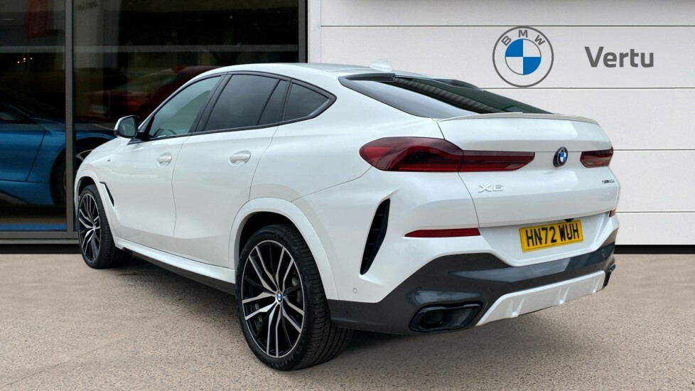 BMW X6 M M Sport White #2