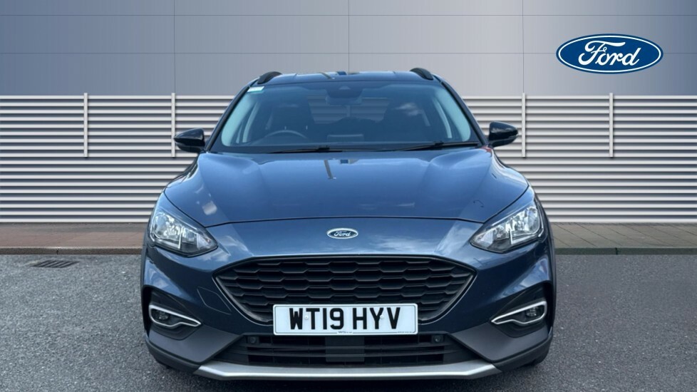 Ford Focus Active Blue #3
