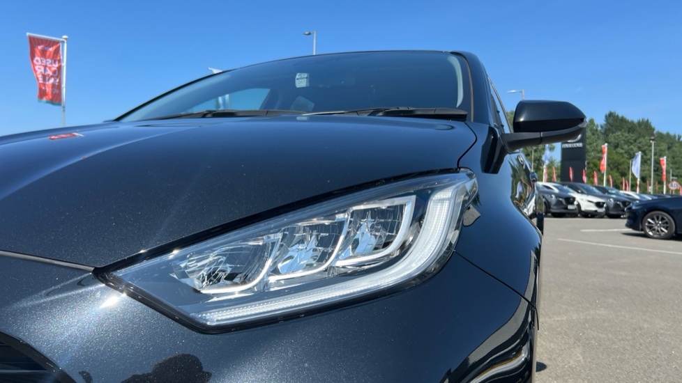 Mazda 2 1.5 E-skyactiv G Mhev 115 Gt Sport Tech Red #25