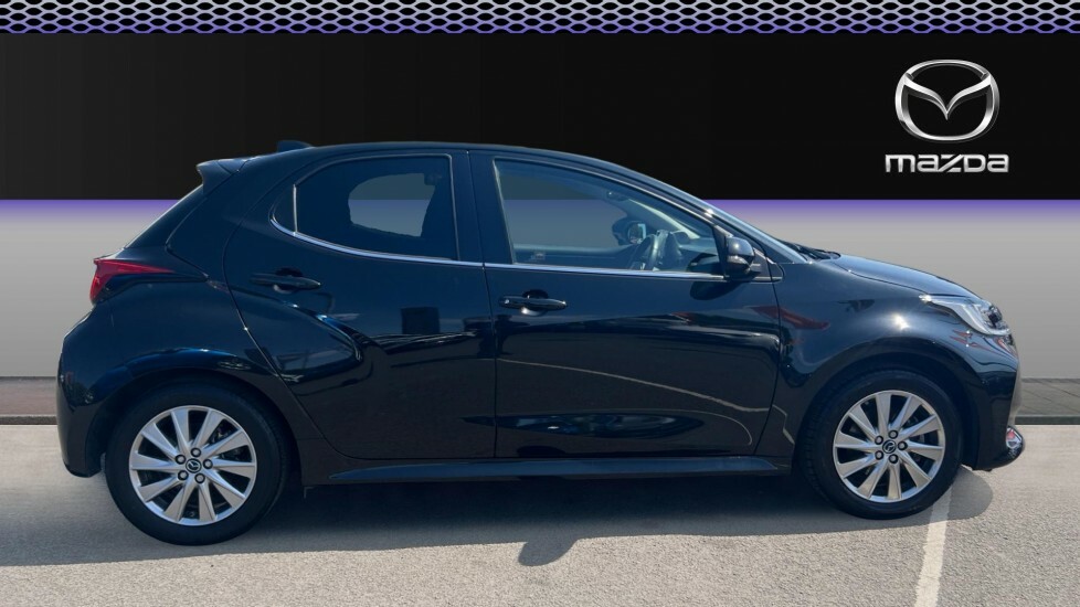 Mazda 2 1.5 E-skyactiv G Mhev 115 Gt Sport Tech Red #5