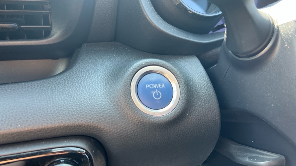 Mazda 2 1.5 E-skyactiv G Mhev 115 Gt Sport Tech Red #41