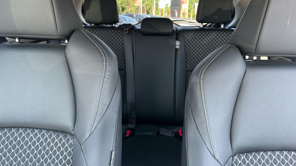 Mazda 2 1.5 E-skyactiv G Mhev 115 Gt Sport Tech Red #15