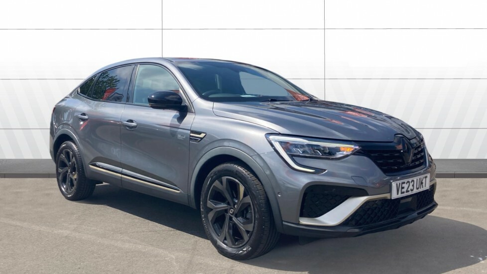 Renault Arkana Engineered Grey