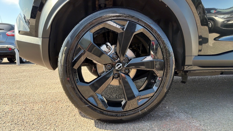Nissan Juke Hatchback #7