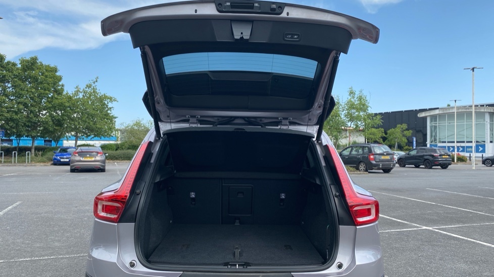 Volvo XC40 2.0 B4p Plus Dark Black #13