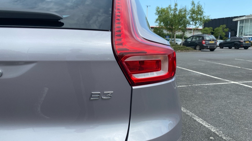 Volvo XC40 2.0 B4p Plus Dark Black #45