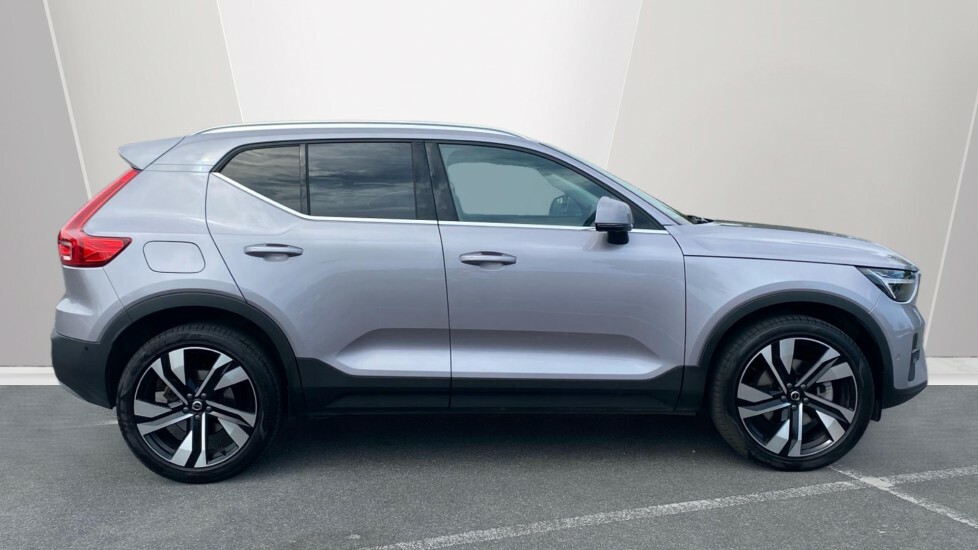 Volvo XC40 2.0 B4p Plus Dark Black #3