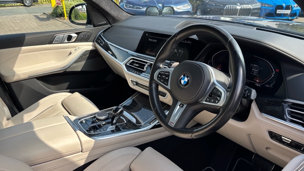 BMW X7 M Sport #6