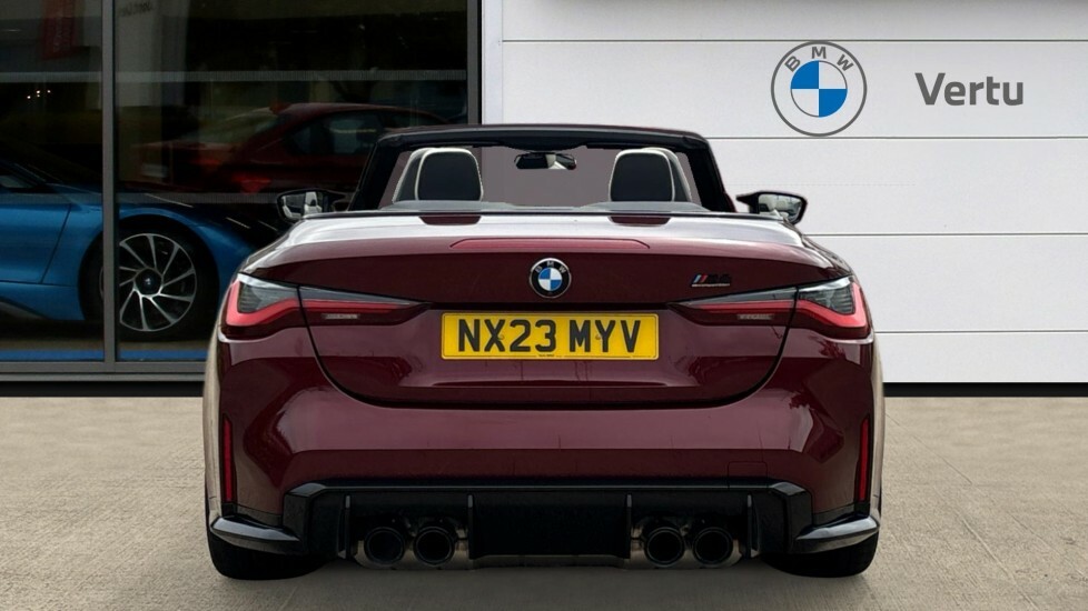BMW M4 M4 Xdrive Competition M Step M Carbon White #15
