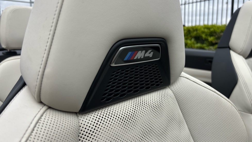 BMW M4 M4 Xdrive Competition M Step M Carbon White #37