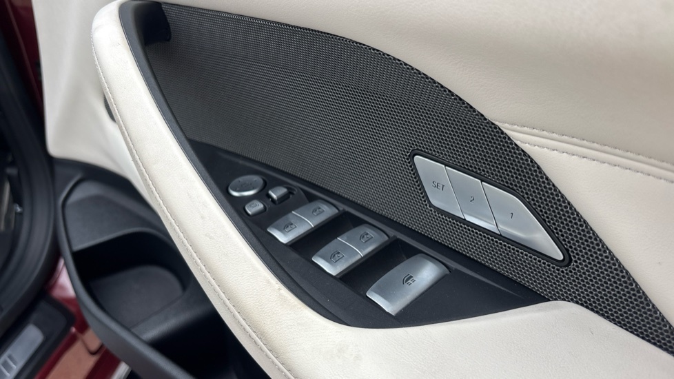 BMW M4 M4 Xdrive Competition M Step M Carbon White #40