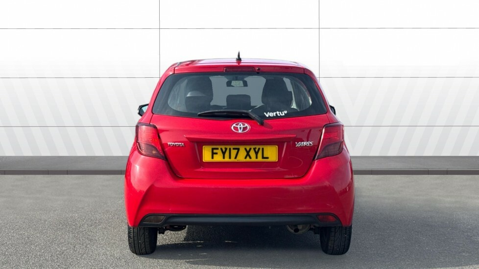 Toyota Yaris Active Red #6