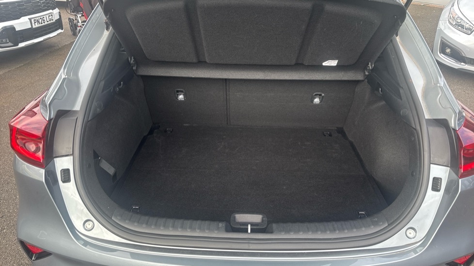 Kia Xceed 2 Silver #4
