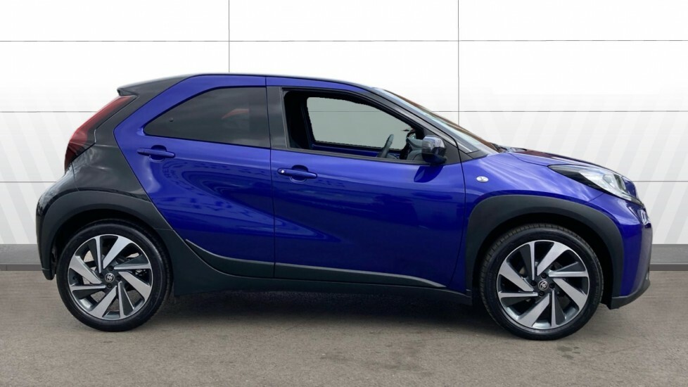 Toyota Aygo X Edge Blue #5