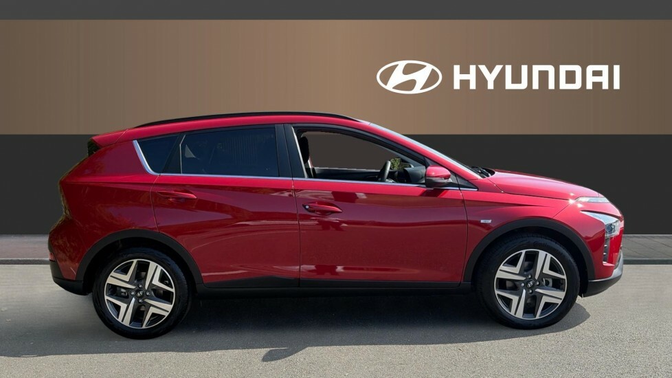 Hyundai Bayon Premium Red #5