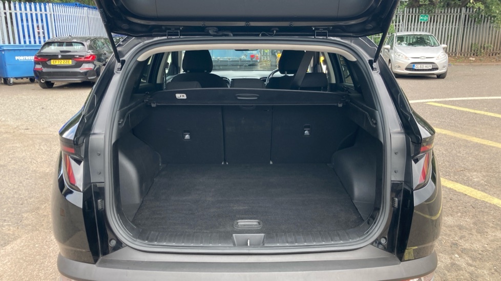 Hyundai Tucson Se Connect LA22SHV Black #4