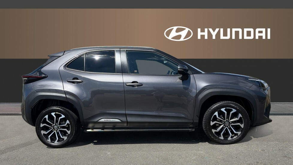 Toyota Yaris Cross Design NA72KRU Grey #5