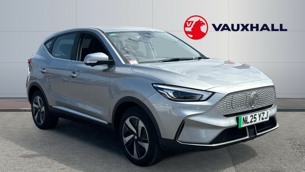 MG ZS Se Ev Silver