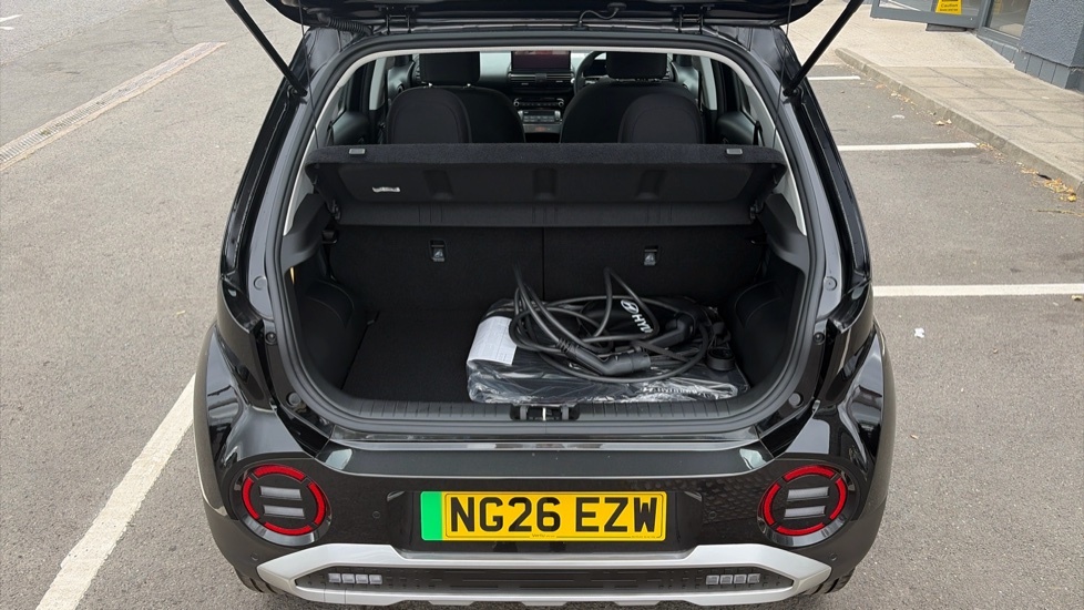 Hyundai Inster 01 Black #4