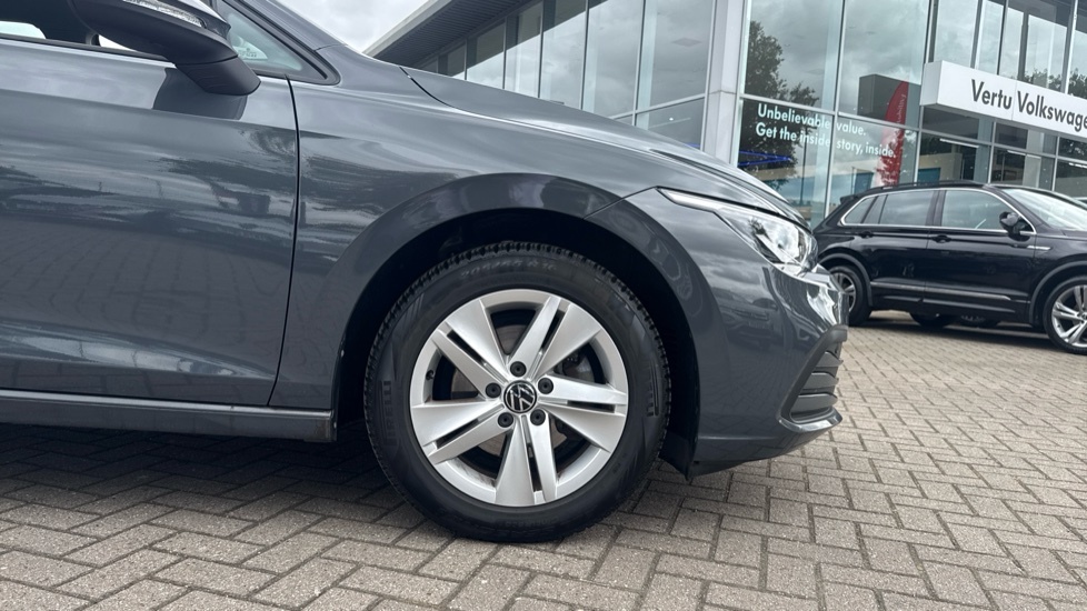 Volkswagen Golf Life Grey #5