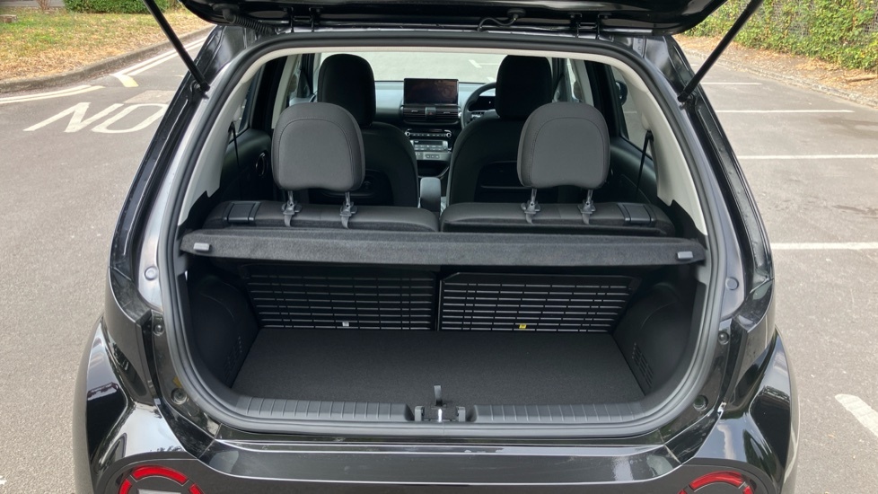 Hyundai Inster 02 Black #4