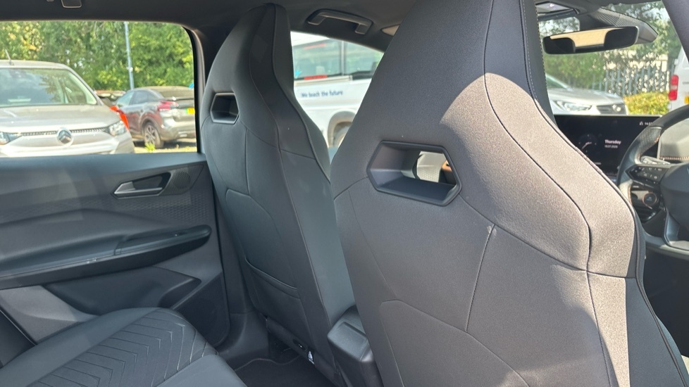Cupra Born Born 170Kw E-boost V3 77Kwh 5 Seat Silver #39