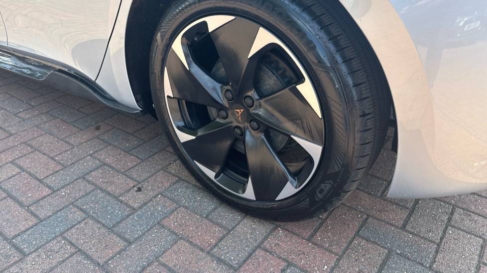 Cupra Born Born 170Kw E-boost V3 77Kwh 5 Seat Silver #44
