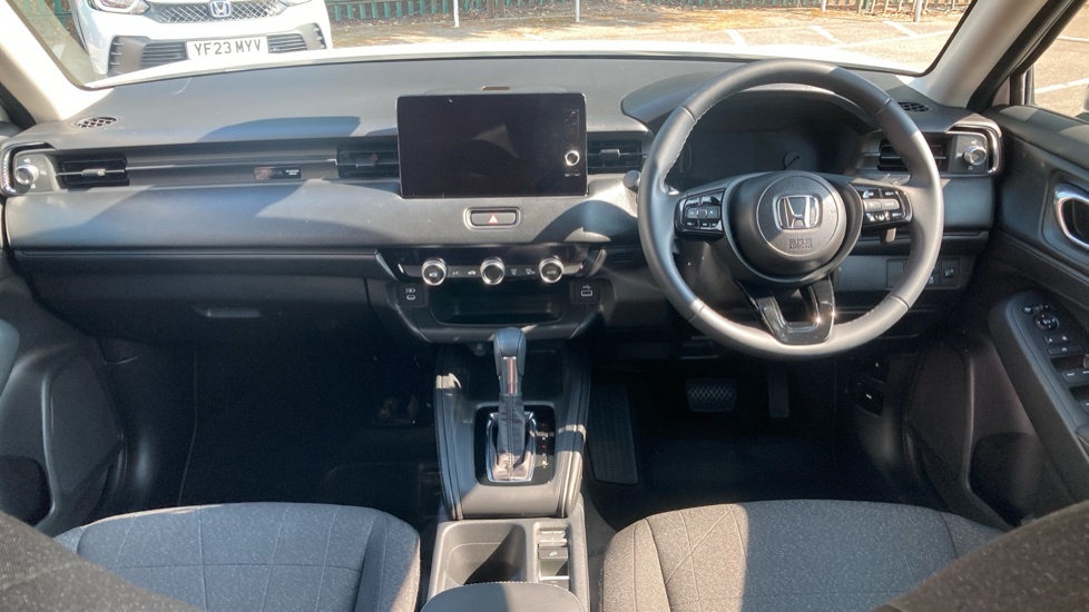 Honda Hr-V Elegance White #4