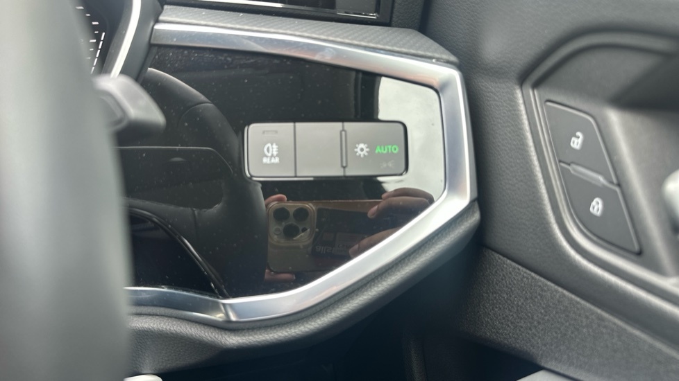 Audi Q3 45 Tfsi E Black Edition S Tronic Tech Pro Black #31