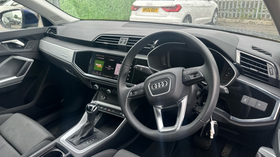 Audi Q3 45 Tfsi E Black Edition S Tronic Tech Pro Black #6