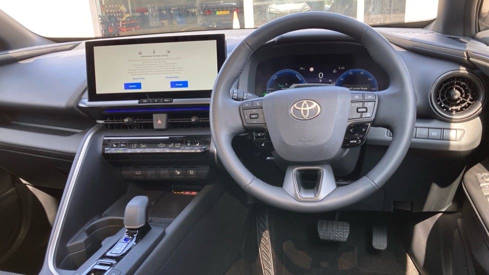 Toyota C-Hr Excel LV75VPJ Silver #6