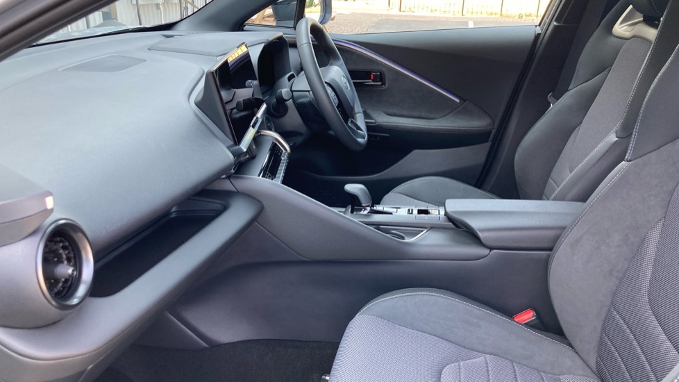 Toyota C-Hr Excel LV75VPJ Silver #5