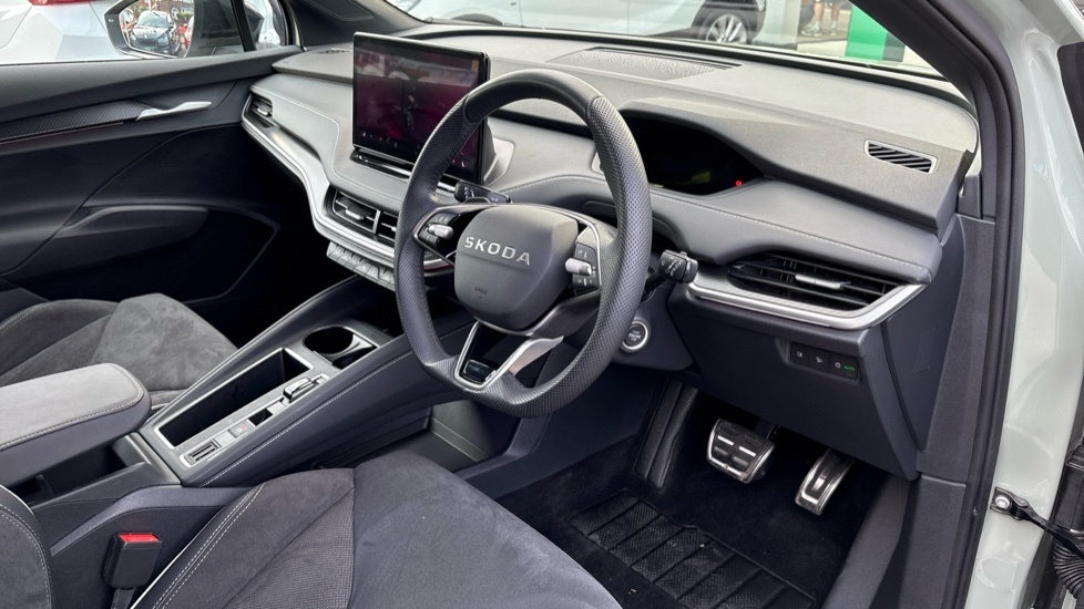 Skoda Elroq Sportline KO25BFL Green #6