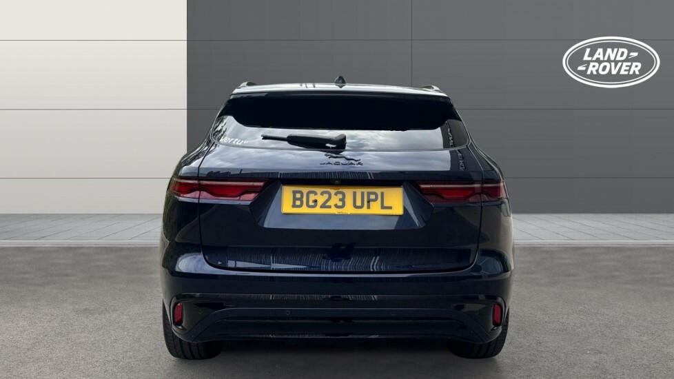 Jaguar F-Pace R-dynamic Se Black Blue #6