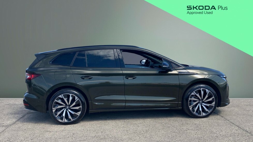 Skoda ENYAQ Sportline KW75MKO Green #4