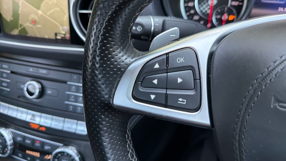Mercedes-Benz SL Class Sl 63 Mct Black #52